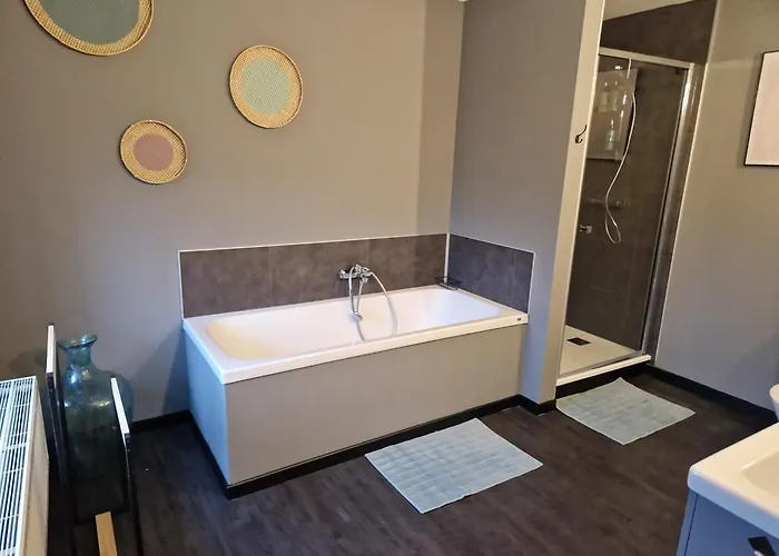 Simone Spa